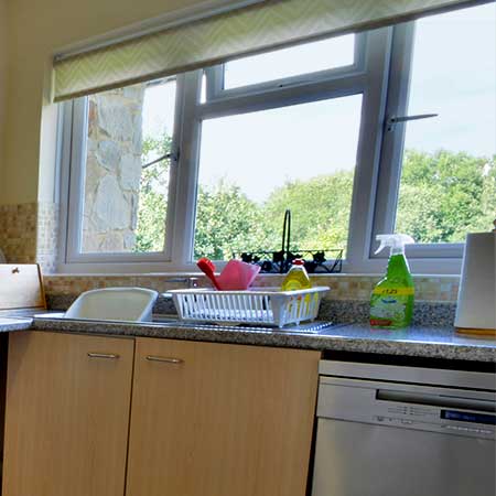 Paddocks Cottages -  Mimosa kitchen